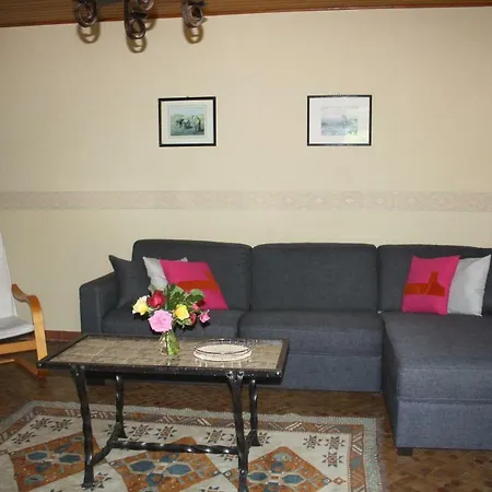 Holiday home Gite Dans Baie Du Mont Saint- Michel *